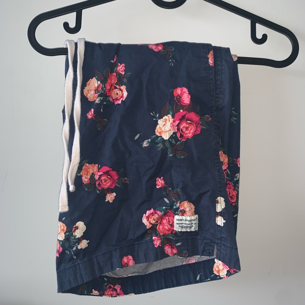 MODERN AMUSEMENT MENS SWIM TRUNKS